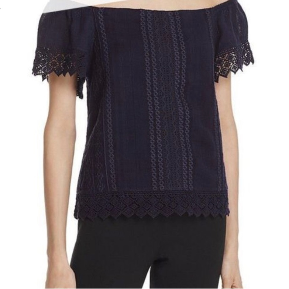 Alice + Olivia Jules off the shoulder navy top size small.